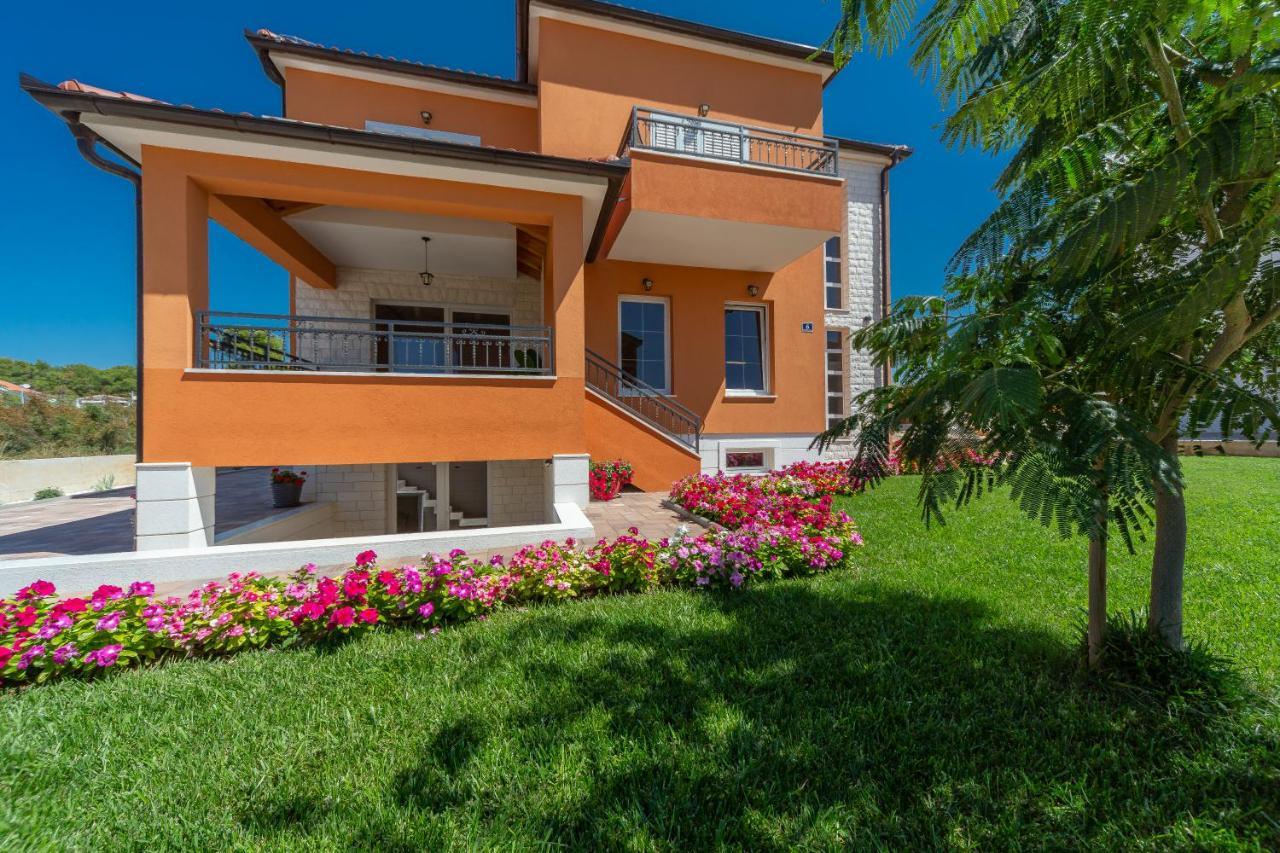 Suzana Apartment *