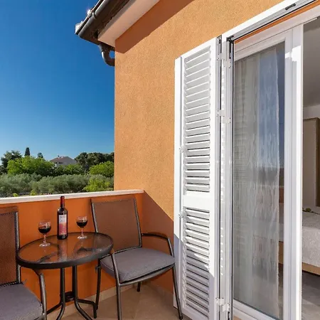 Villa Suzana Biograd Na Moru Exterior photo